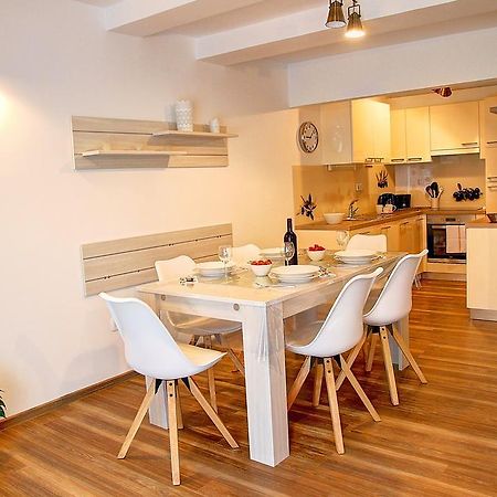 Apartment Vita Near Terme Paradiso Dobova ภายนอก รูปภาพ