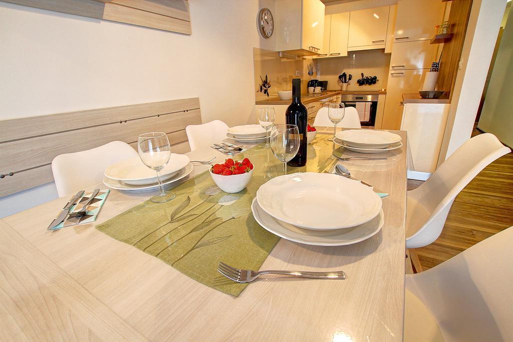 Apartment Vita Near Terme Paradiso Dobova ภายนอก รูปภาพ