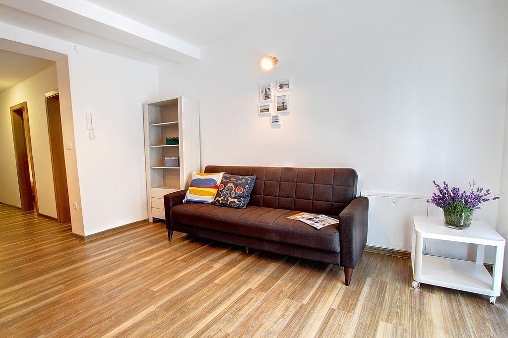 Apartment Vita Near Terme Paradiso Dobova ภายนอก รูปภาพ